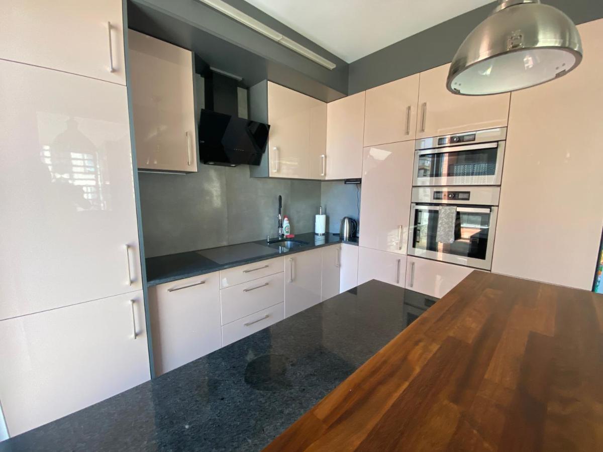 Apartament W Sercu Gdanska Z Parkingiem Podziemnym Esterno foto