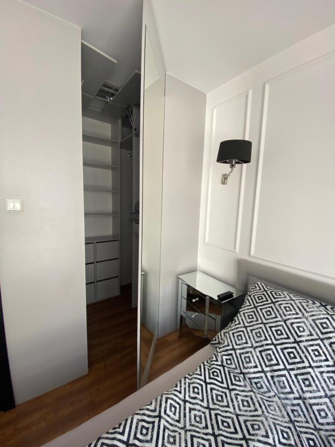 Apartament W Sercu Gdanska Z Parkingiem Podziemnym Esterno foto